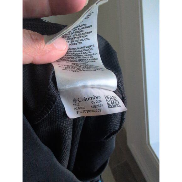Columbia Black Hiking Pants size Small - Picture 5 of 5